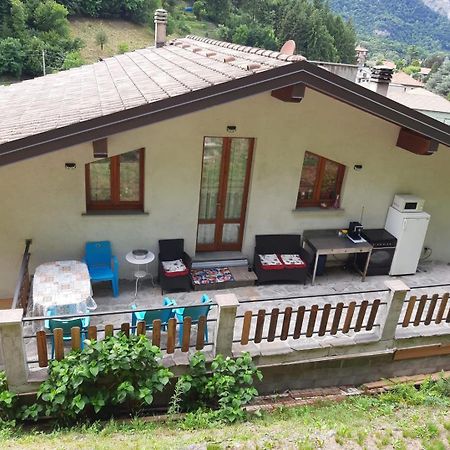 B&B I Ghiri Canzo Luaran gambar